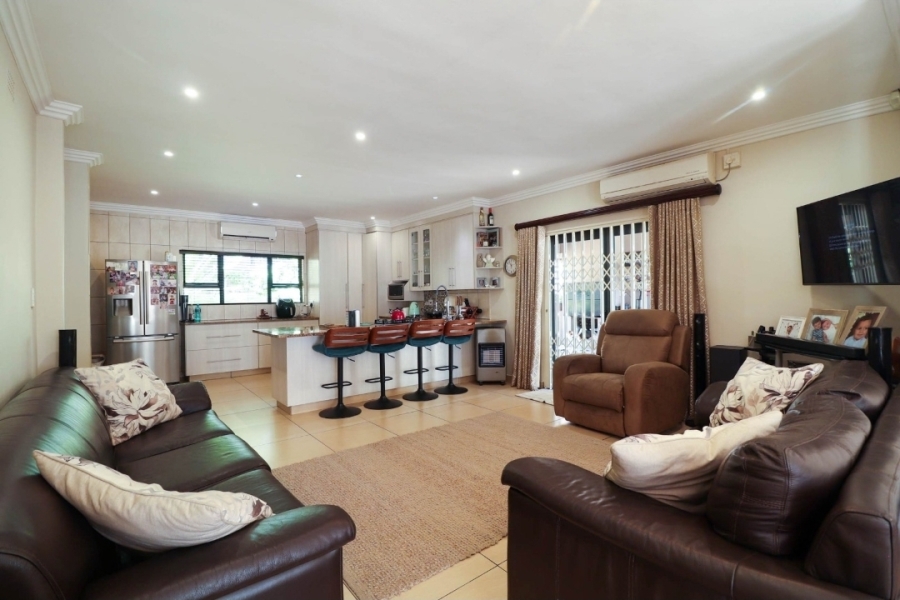 5 Bedroom Property for Sale in Protea Park North West